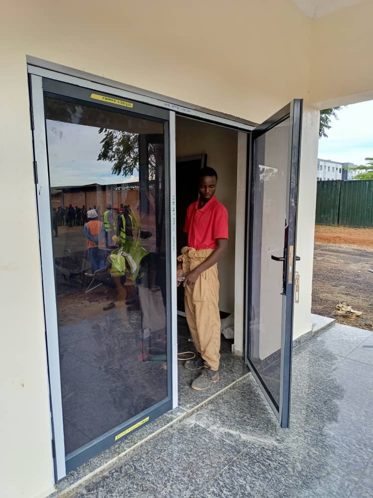 Description of Image 1